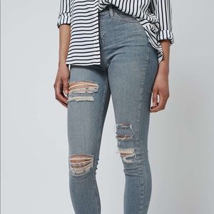 Jamie Moto Distressed Jeans // Topshop